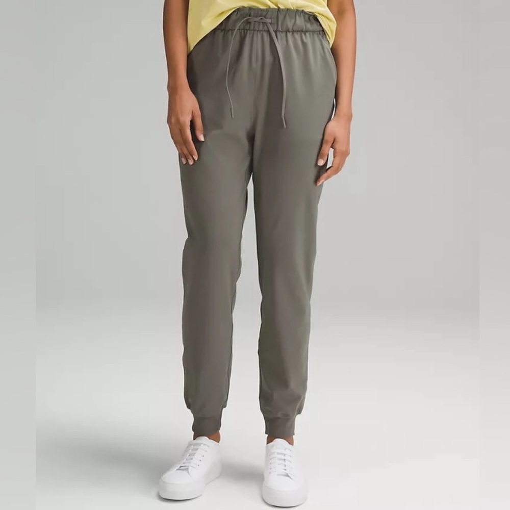 Lululemon Stretch High Rise Jogger